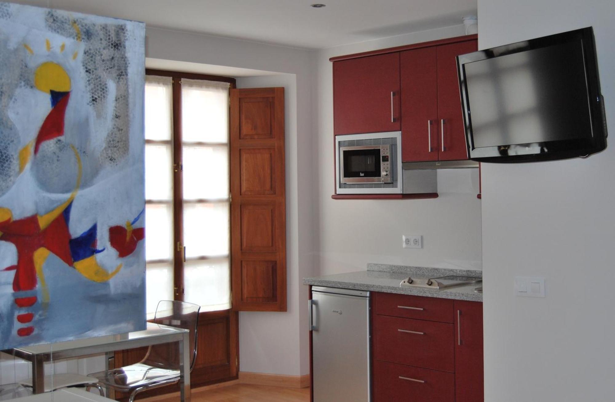 Apartamentos Plaza Mayor Llanes Exteriör bild